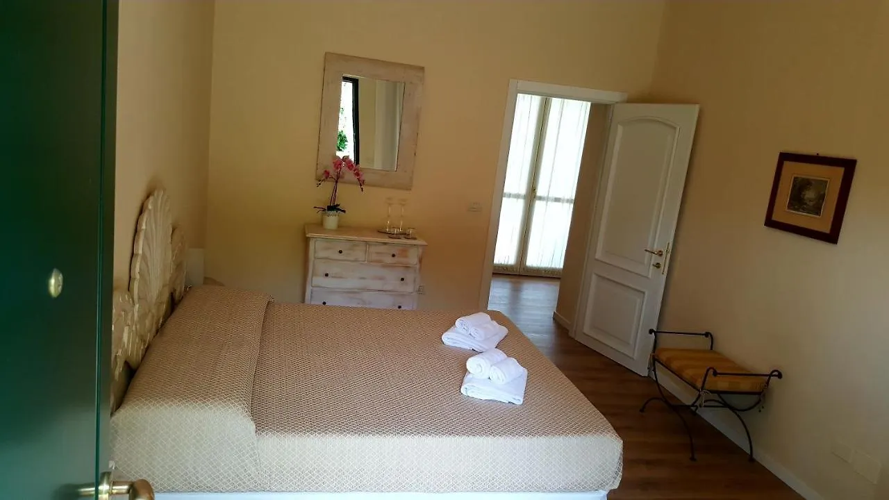 B&B Villa Fiorini Moniga del Garda Bed & Breakfast